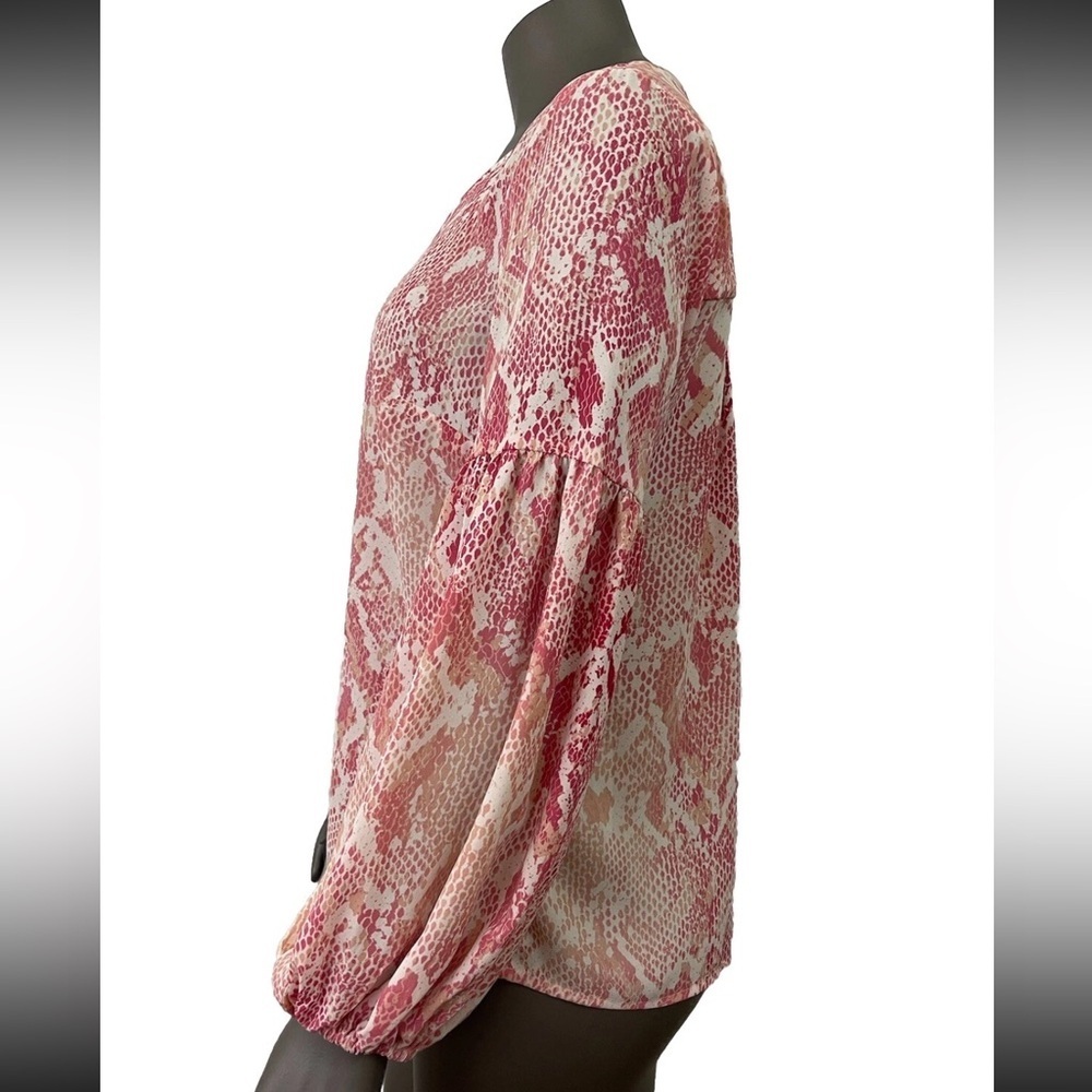 CAbi Blouse Women’s S Pink & White Snake Print Puff Sleeve Top Animal Office - Picture 3 of 8